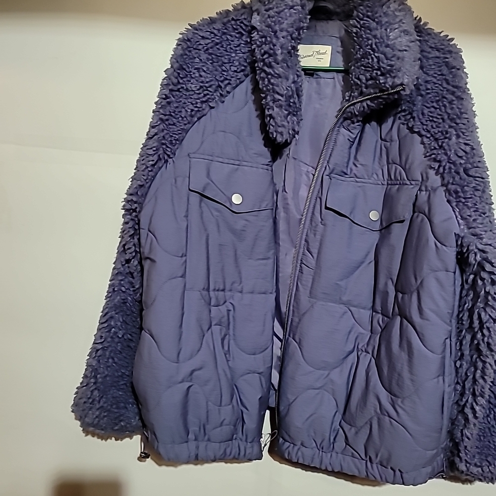 Universal Thread Women's Lavender Teddy Jacket - image 5